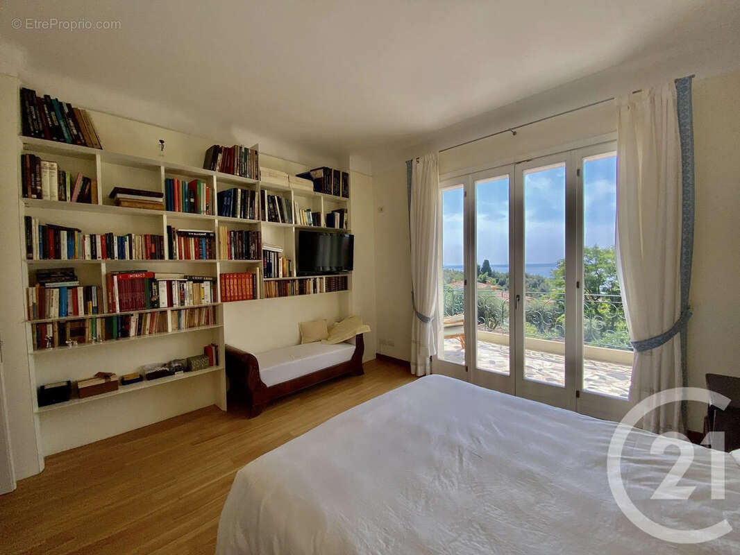 Maison 210 m² à Menton  - photo 9