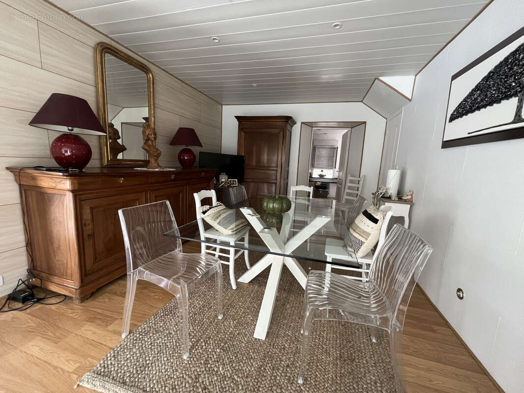 Maison de 153m2 avec extérieur et garage basse ville d'Auch - photo 14