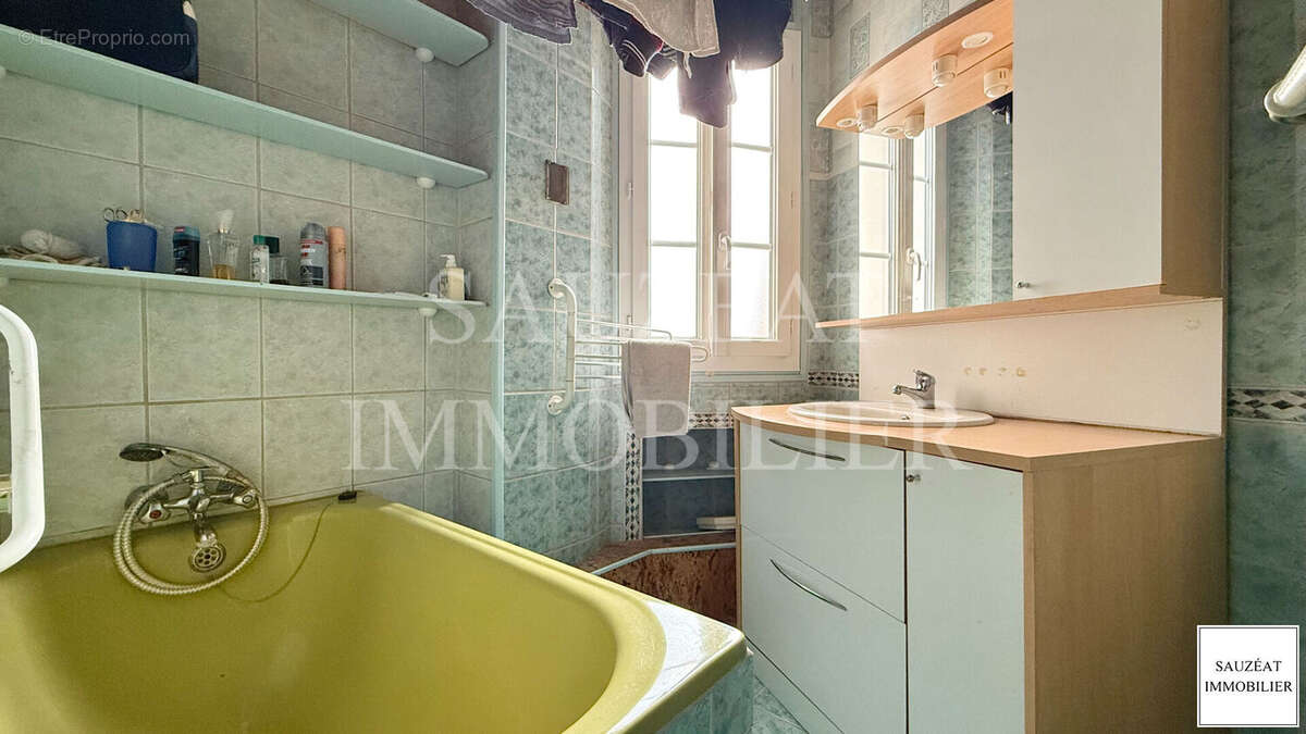 Bagneux - Charmant Appartement à rénover - Place Dampierre - photo 13