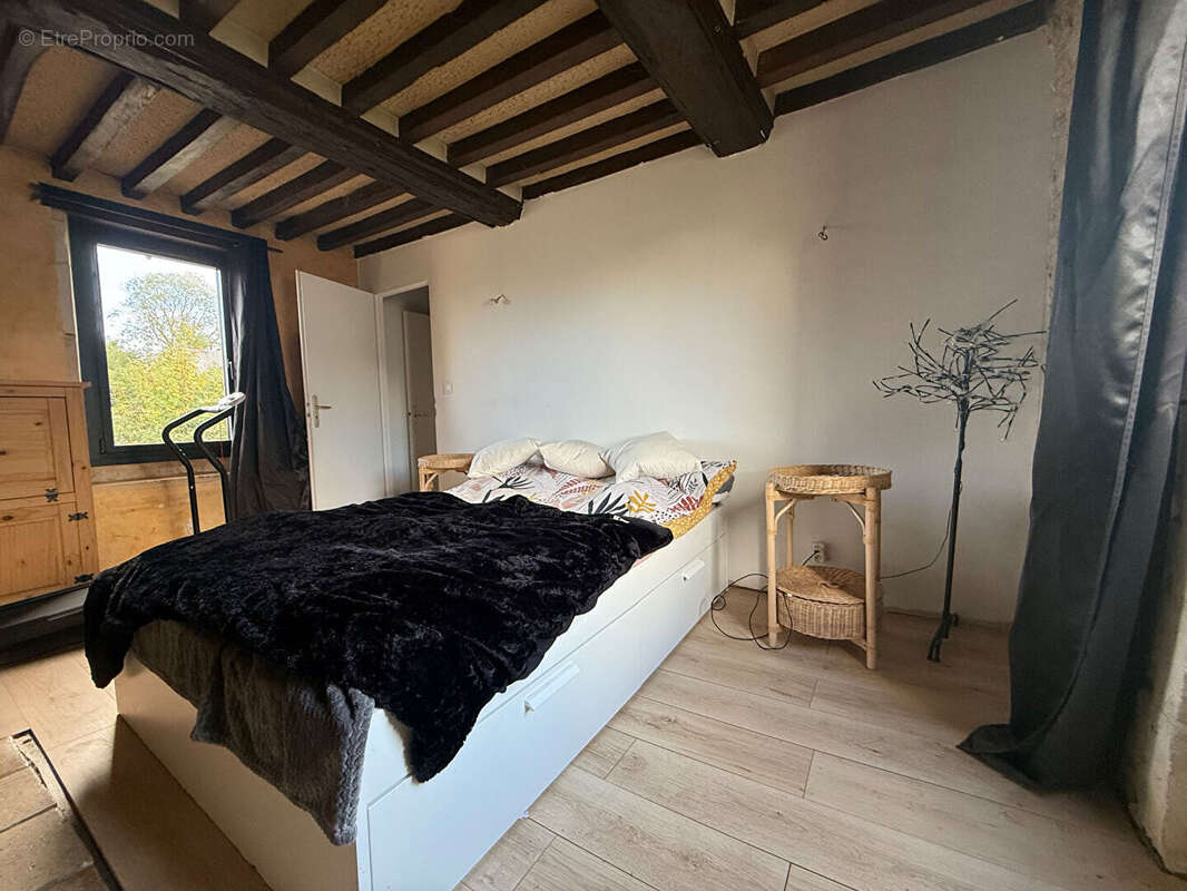 Maison à PERIERS-SUR-LE-DAN