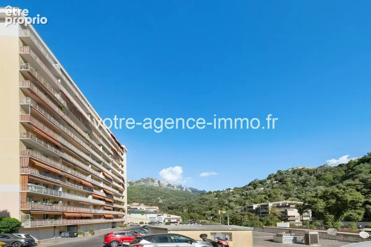 4 pièces avec terrasse + Parking + Cave - MENTON - photo 10