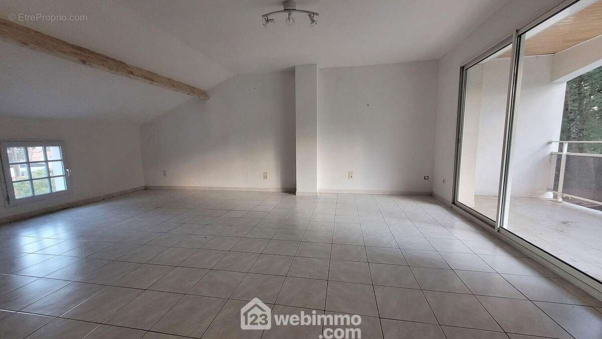 A l&#039;étage, une belle pièce lumineuse - Maison à LA TRANCHE-SUR-MER