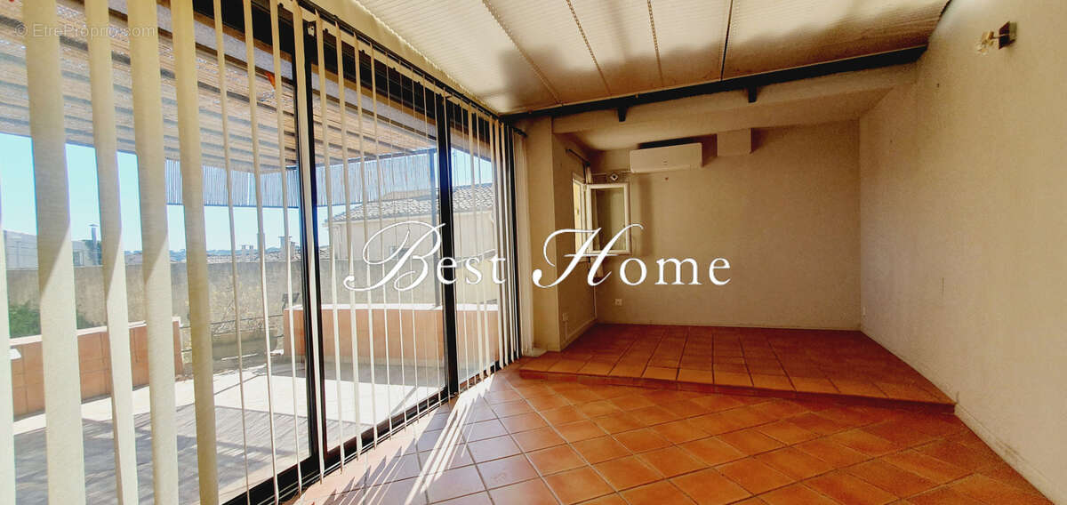 A vendre   CROIX DE FER Maison de ville de type 3 avec studio  et chambre indépendante,  Terrasses et garage - photo 7
