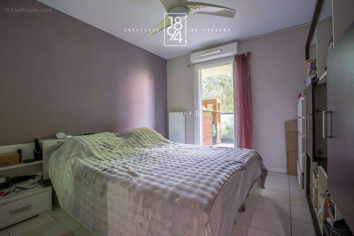 Appartement à MARSEILLE-11E