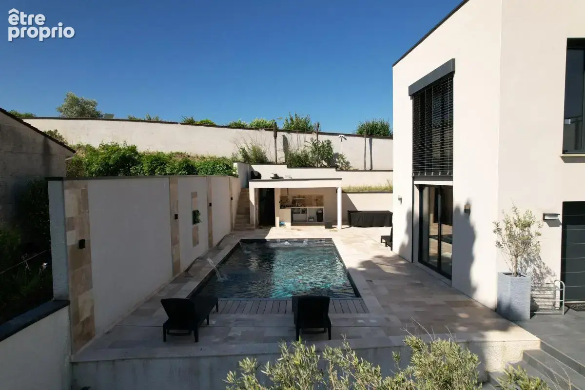 Villa d'exception - 2 suites parentales - 5 chambres - Hamman - Piscine - Garage double Vue panoramique - photo 2