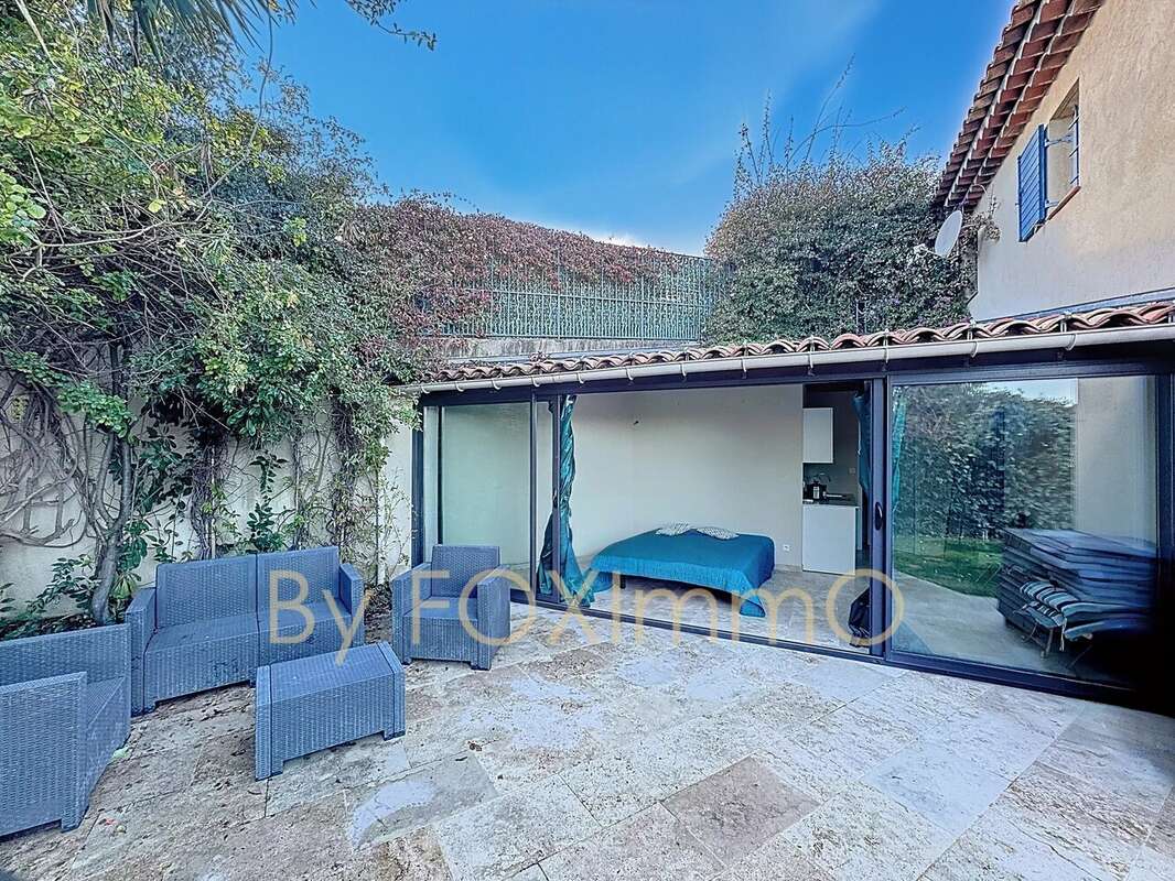 Villa vue mer, cote d azur, piscine, jardin, parking , garage exposition sud - photo 26