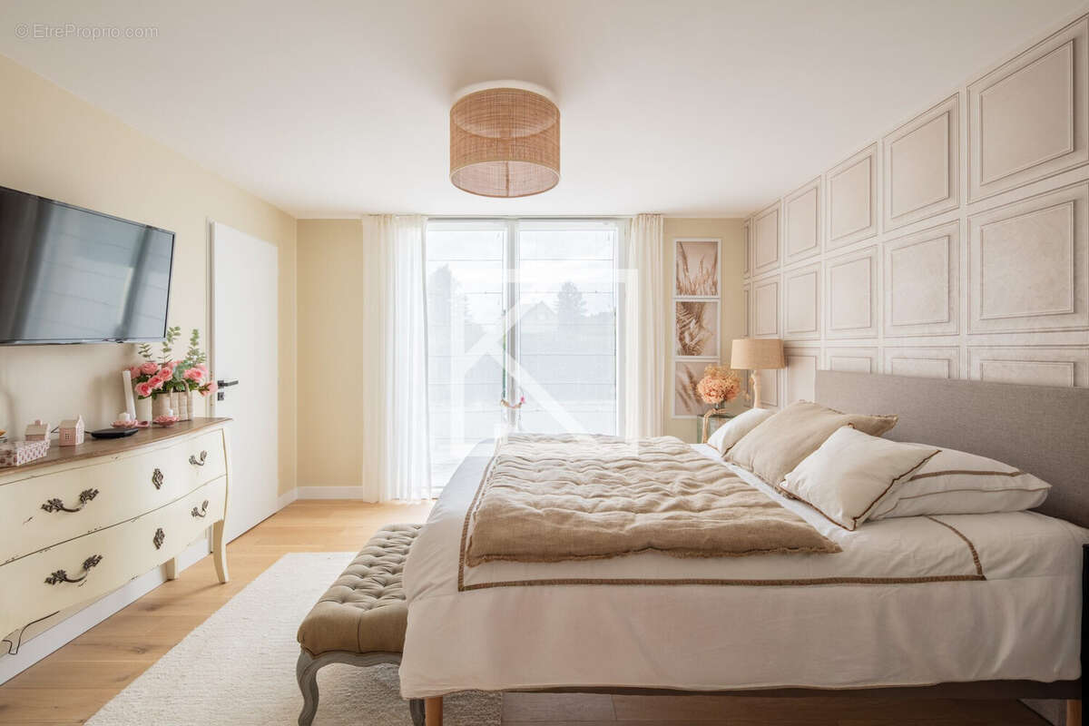 Maison à YVRE-L&#039;EVEQUE