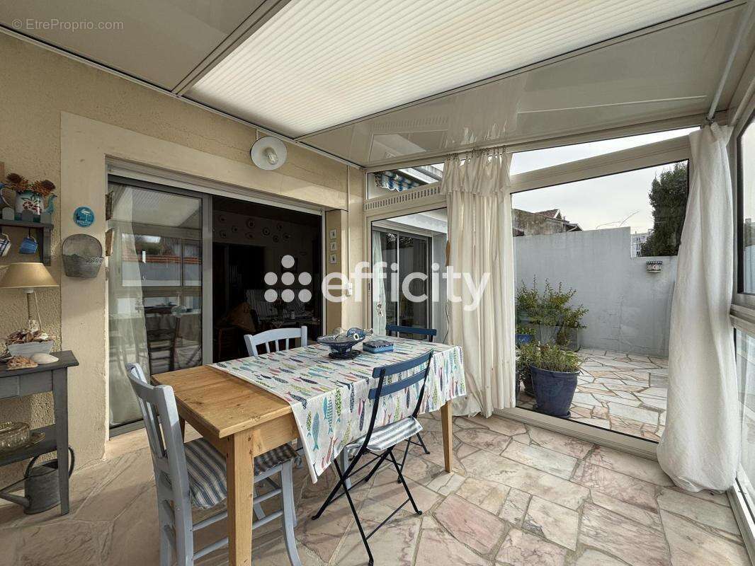 Maison à LA ROCHELLE