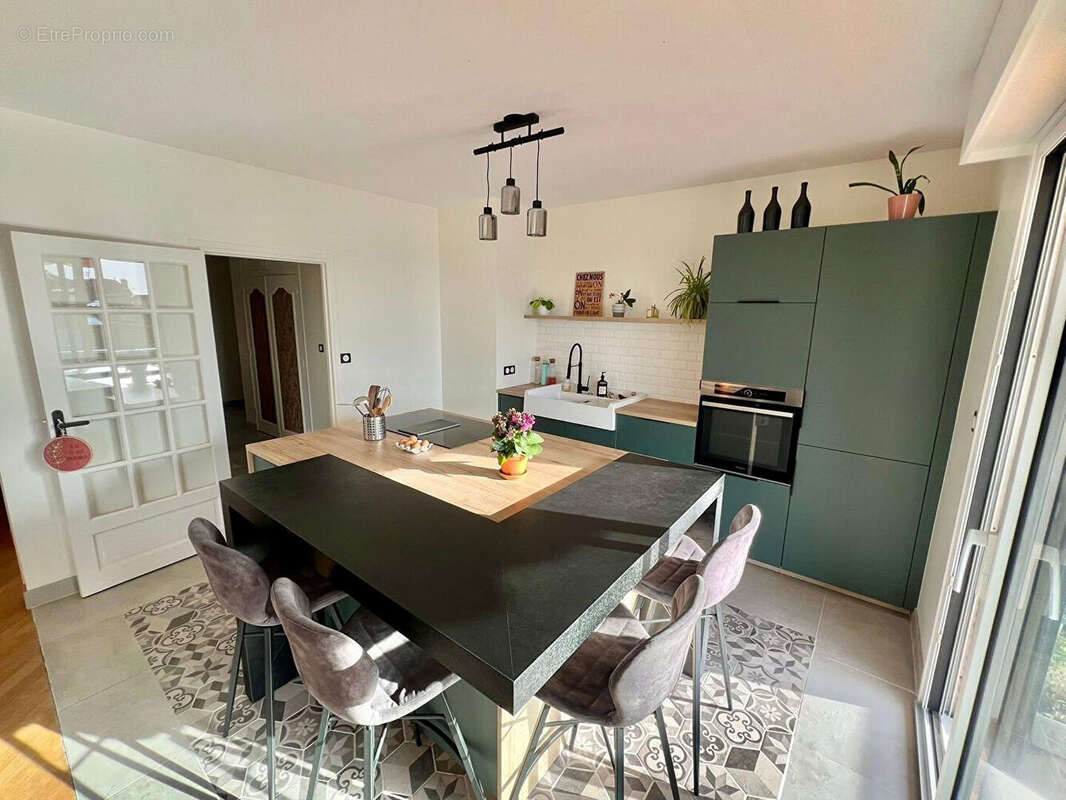 Appartement Dijon 5 pièce(s) 138.7 m2 + terrasse + garage+ caves - photo 6