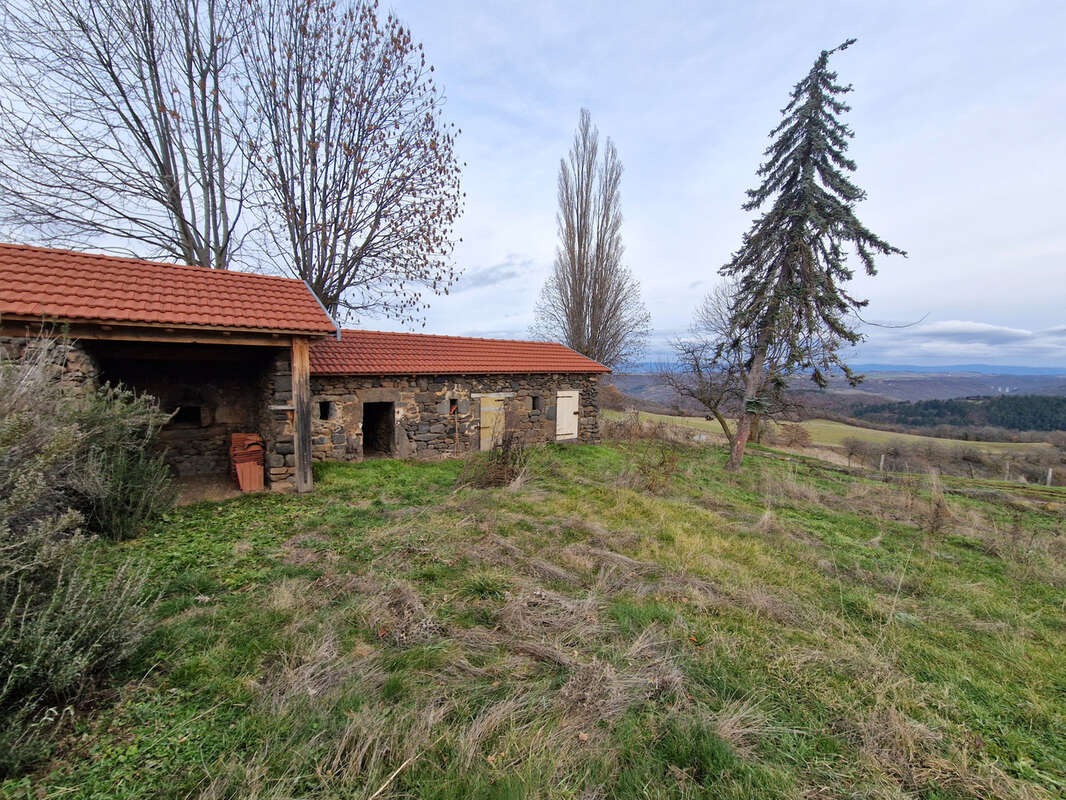 Maison à AURIAC-L'EGLISE