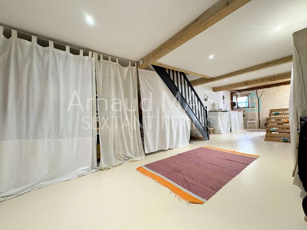 Maison à SOUGRAIGNE