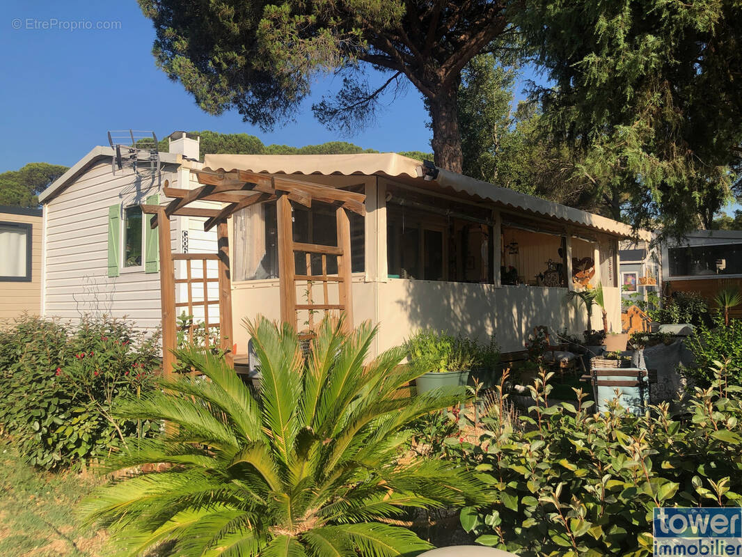 Maison à PUGET-SUR-ARGENS