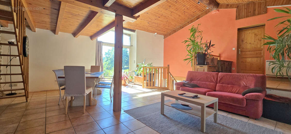 Maison à SAINT-MAURICE-DE-LIGNON