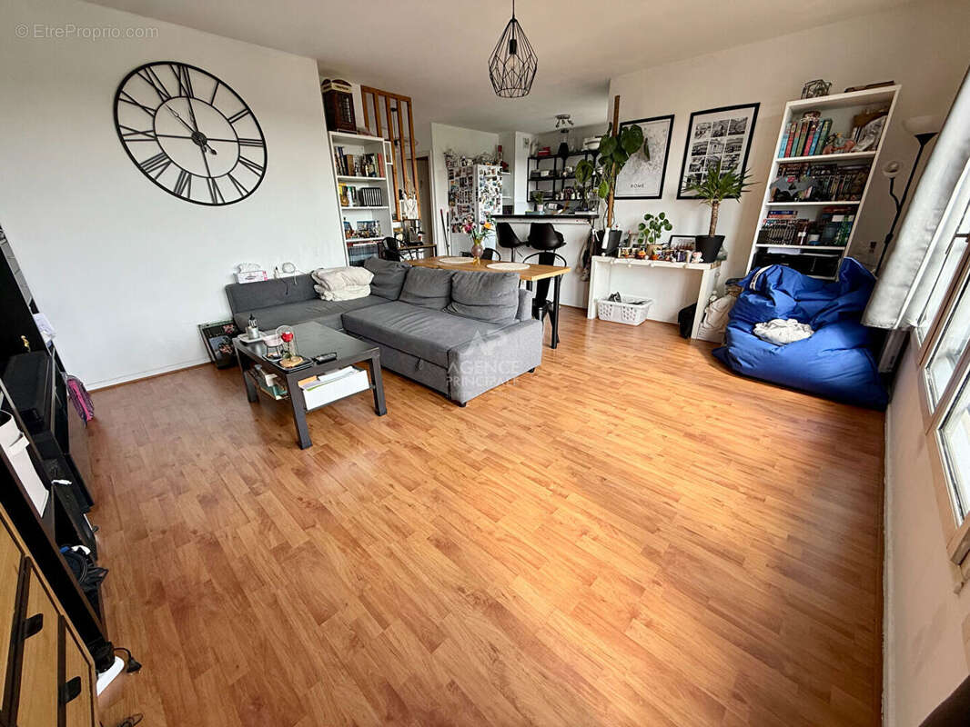 Appartement à CARRIERES-SOUS-POISSY