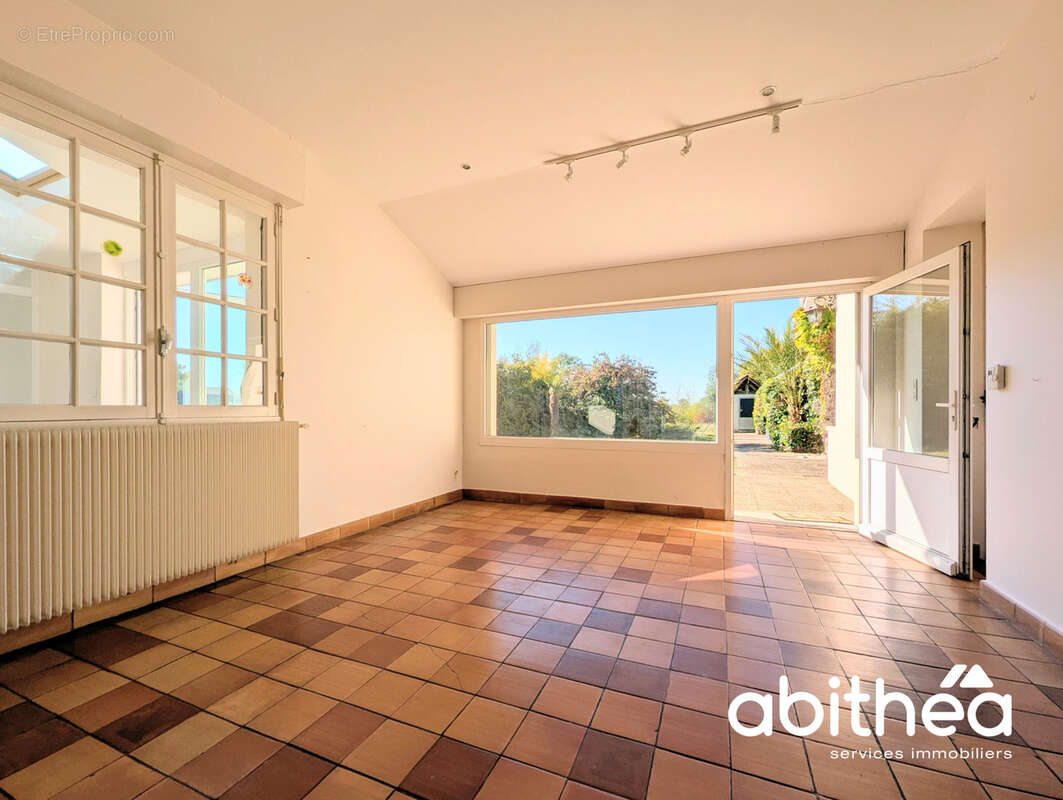 Maison à SAINT-GERMAIN-DU-PUCH