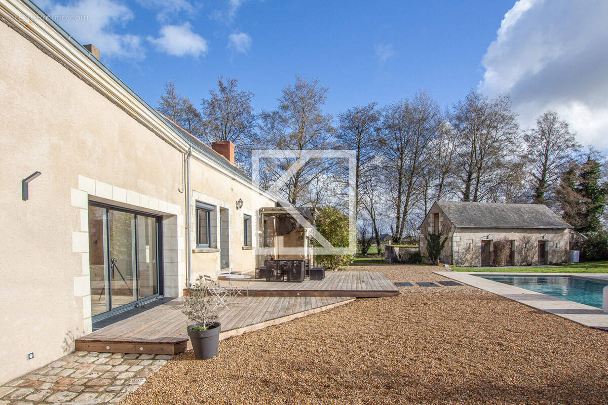 Maison à BAUGE