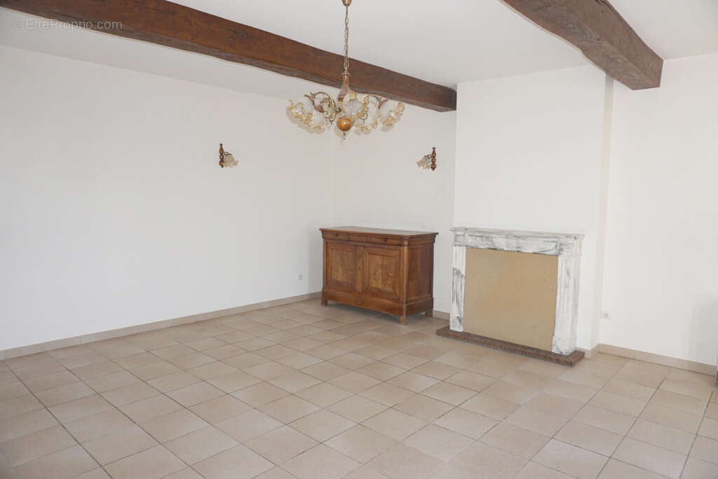 Maison à PARAY-LE-MONIAL