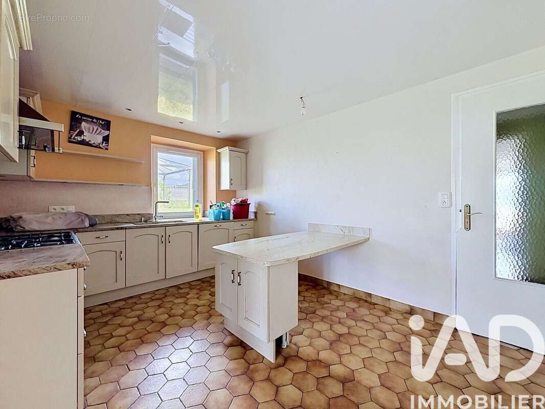 Maison 126 m² à Clohars-Carnoet  - photo 5