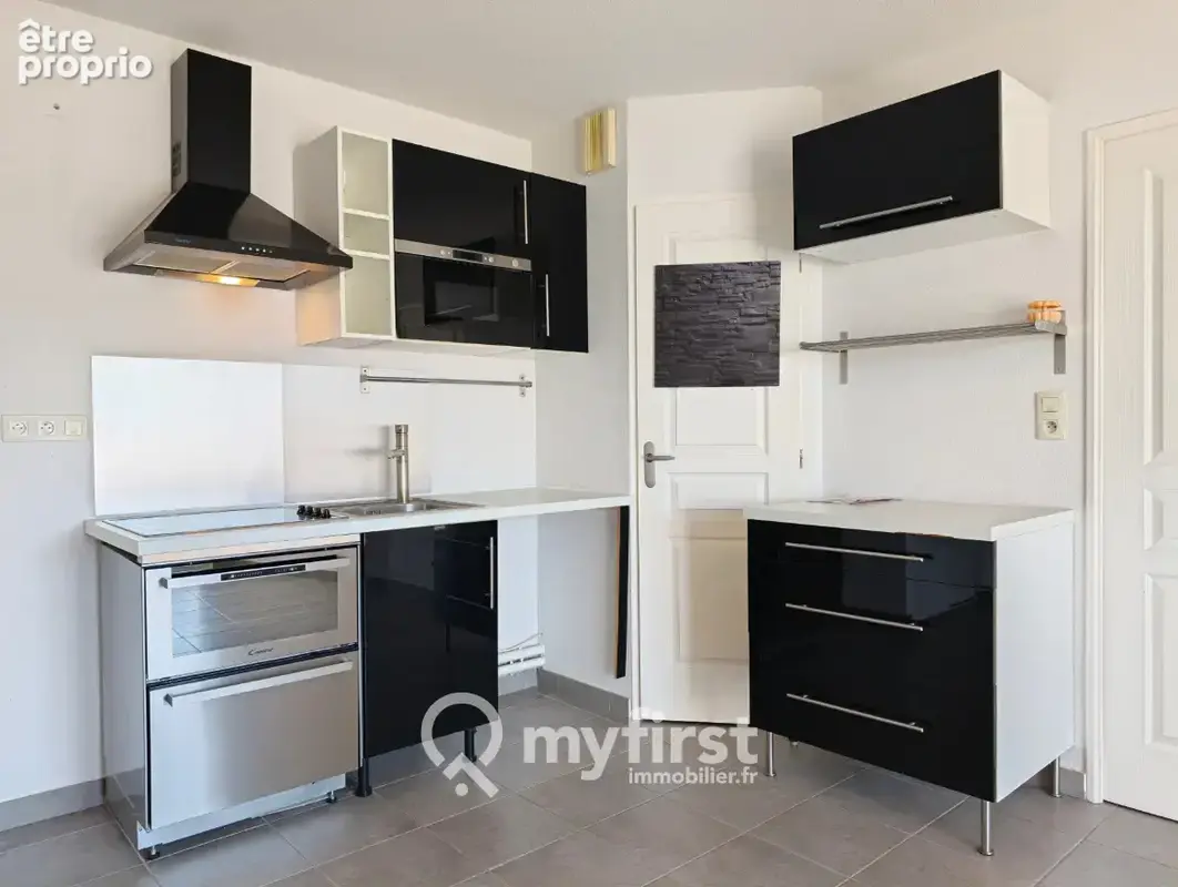 Un deux pieces clés en main sur un quartier chouette de la Seyne ! - photo 6