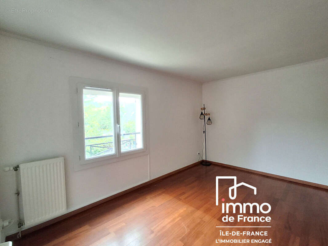 Maison à LIMAY