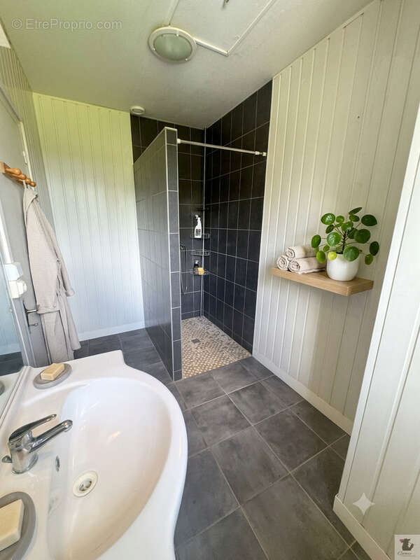 Maison 4 chambres avec grand sous-sol aménageable - Mouleydier - photo 5