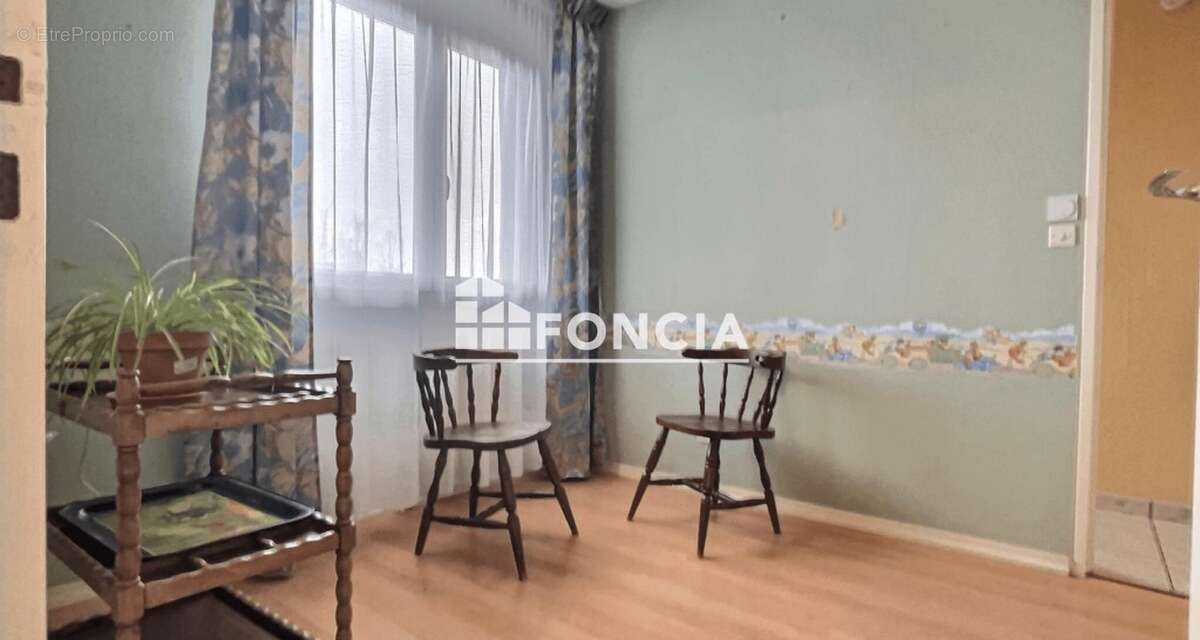 Appartement à SAINT-ETIENNE