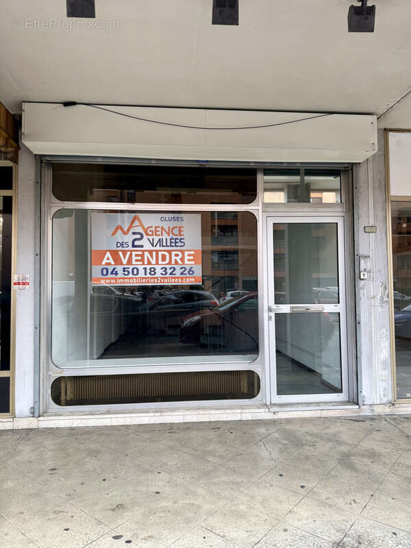 Commerce à CLUSES