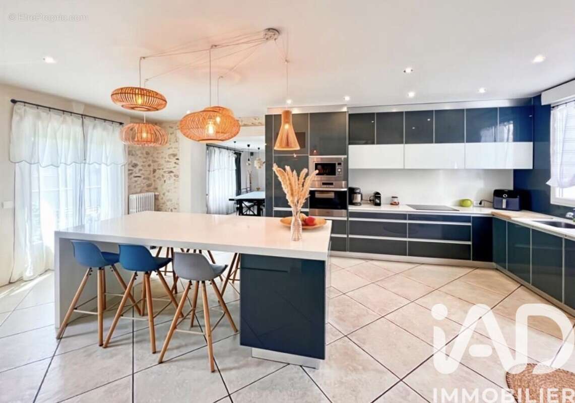 Photo 3 - Maison à DAMMARIE-LES-LYS