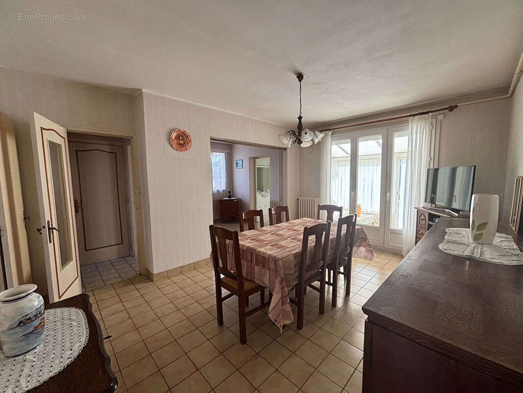 Maison à LA FERTE-BERNARD