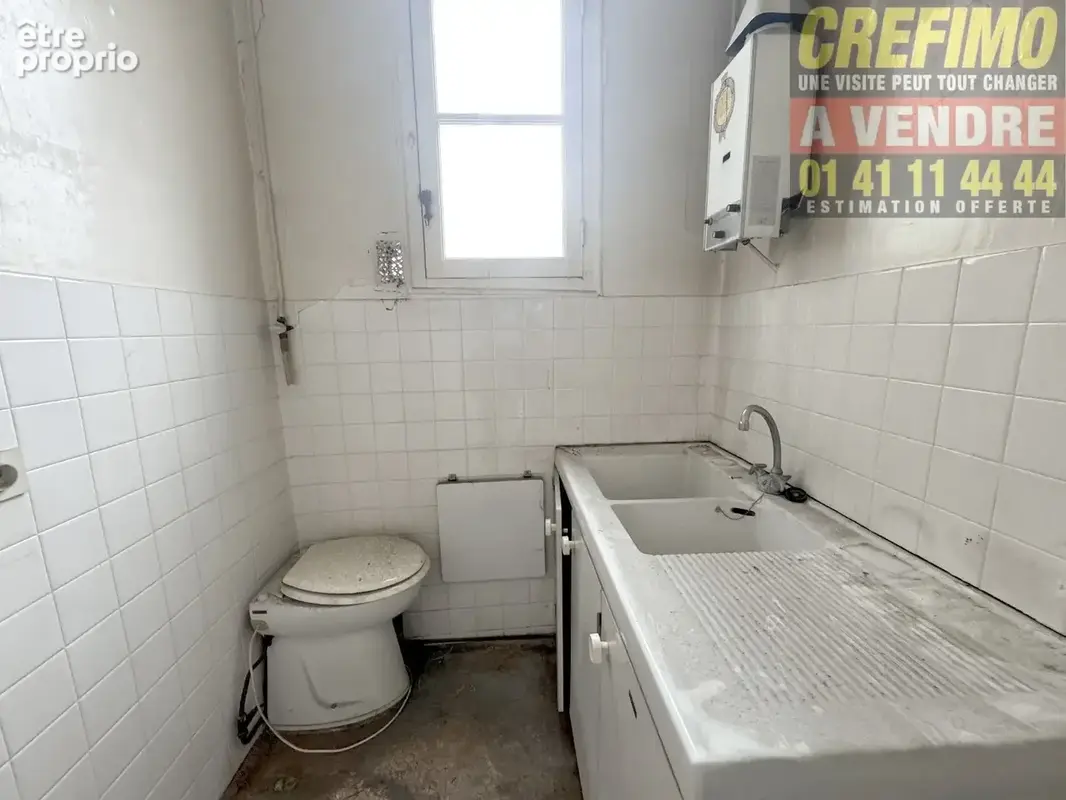 Studio à rénover  Un emplacement privilégié pour un investissement à fort potentiel ! - photo 2