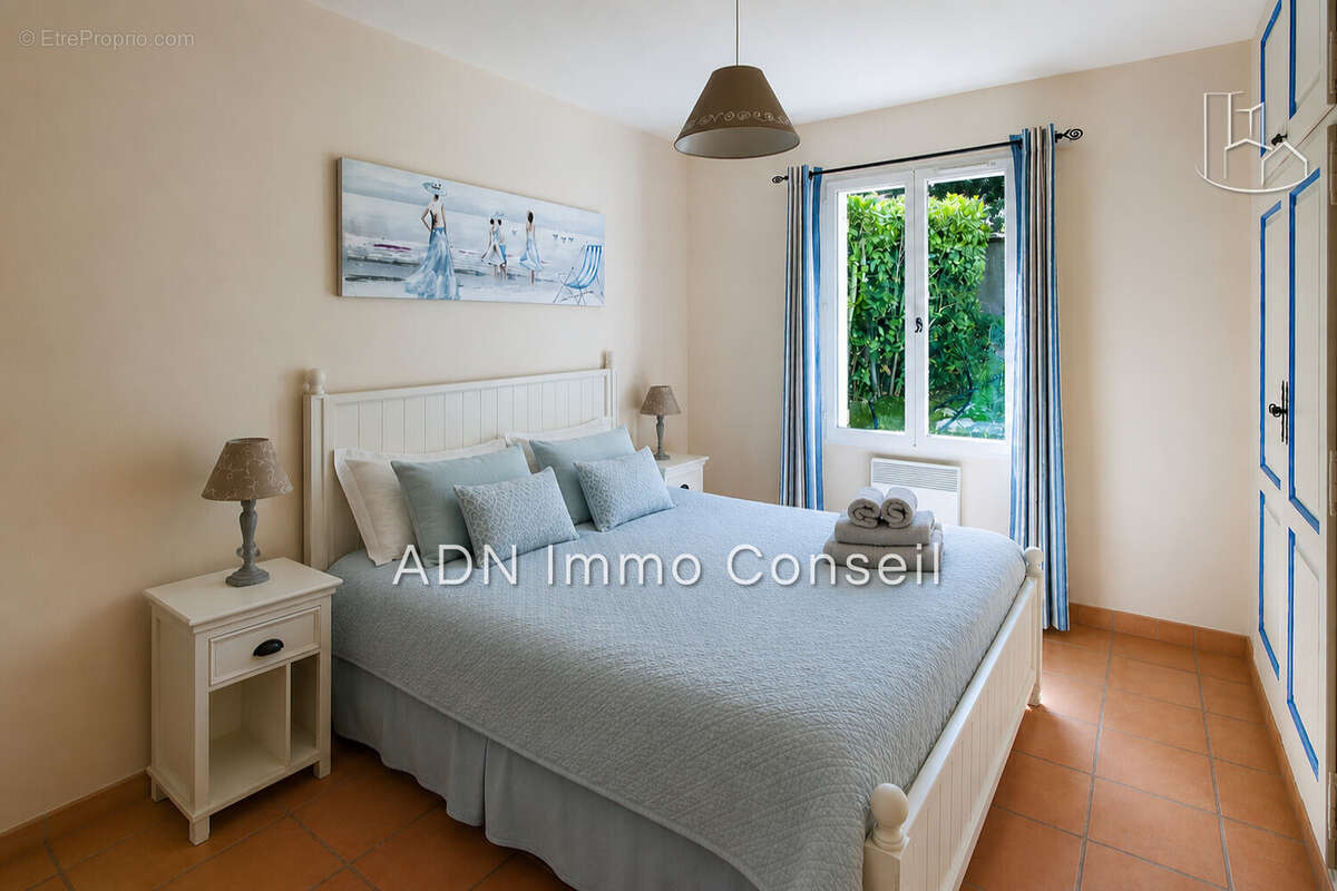 Maison 162 m² à Mallemort  - photo 9