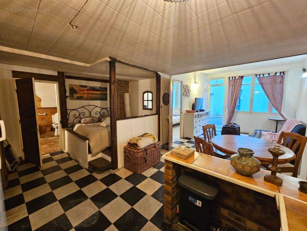 Appartement à TROUVILLE-SUR-MER