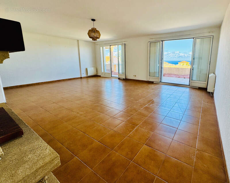 Maison à L'ILE-ROUSSE
