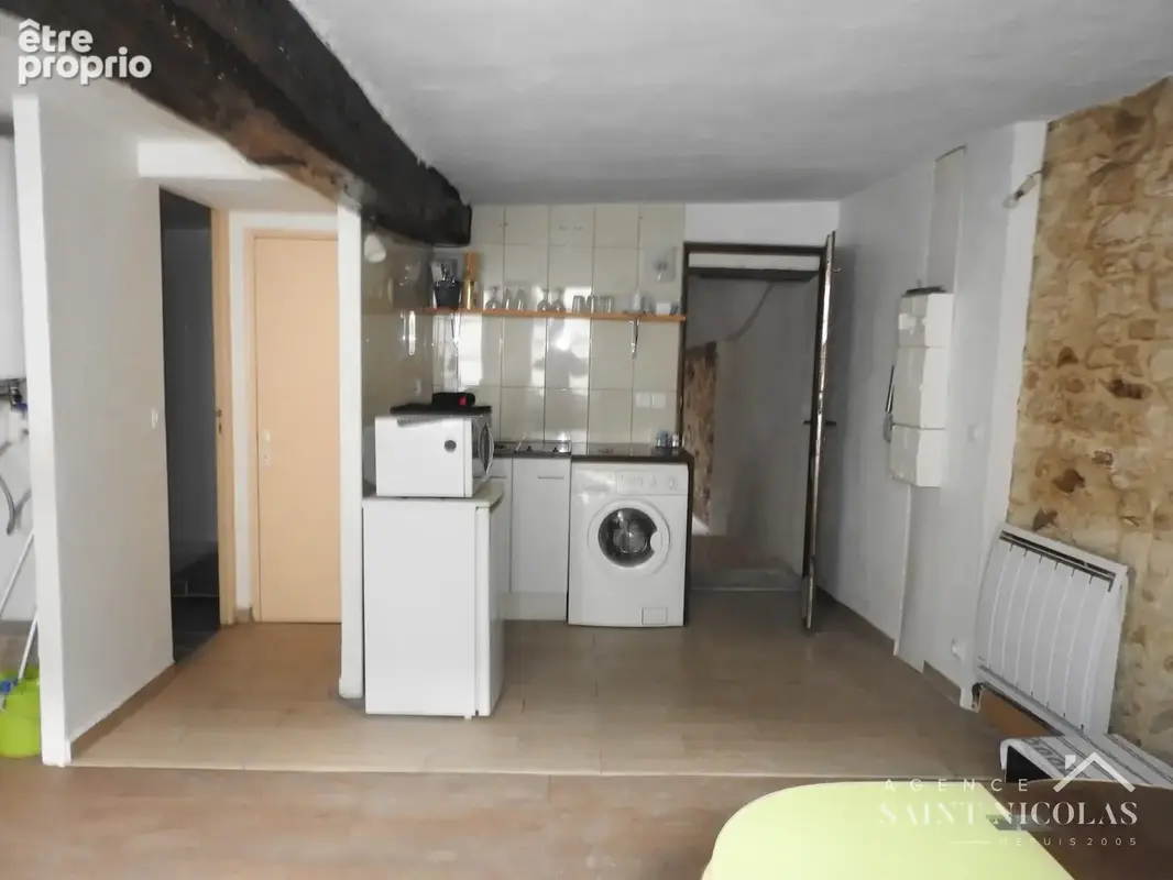 MEULAN CENTRE Immeuble de rapport de 3 studios meublés, loués. 20,6 k€ de loyers annuels. - photo 11