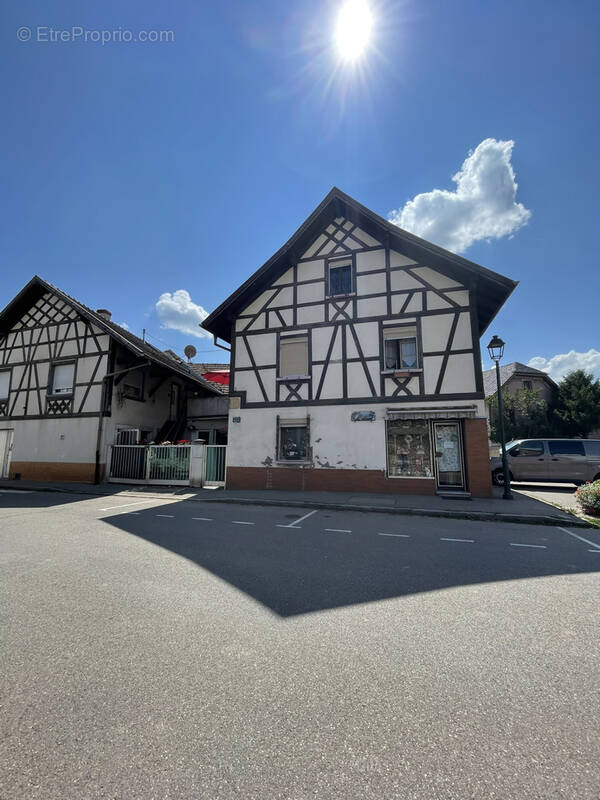 Autre à REGUISHEIM