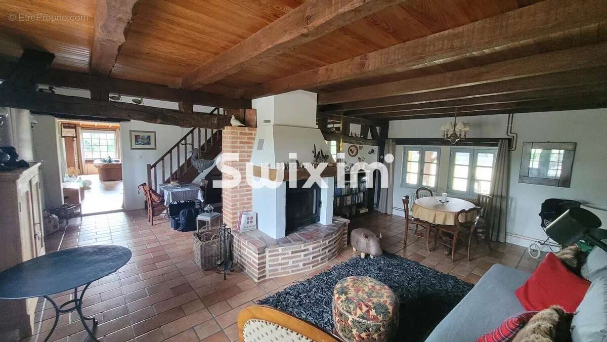 Maison à LONS-LE-SAUNIER