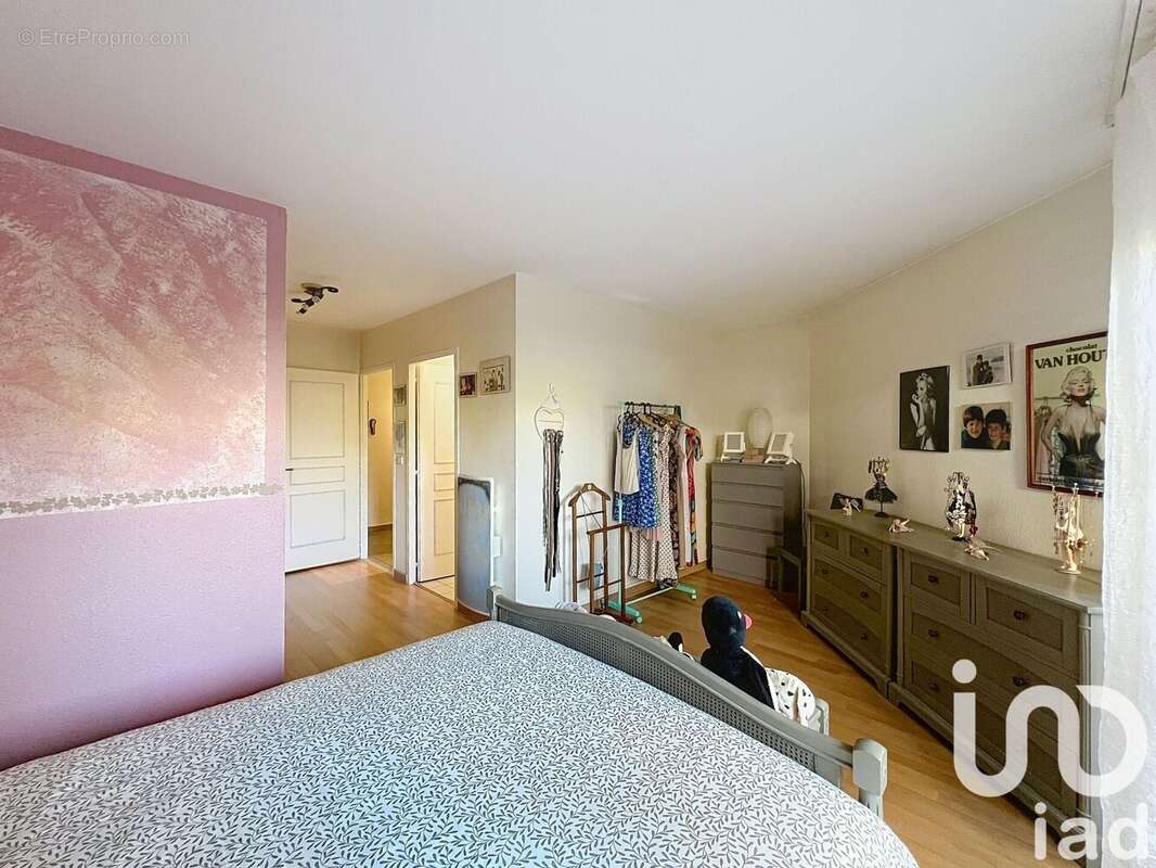 Photo 5 - Appartement à VIRY