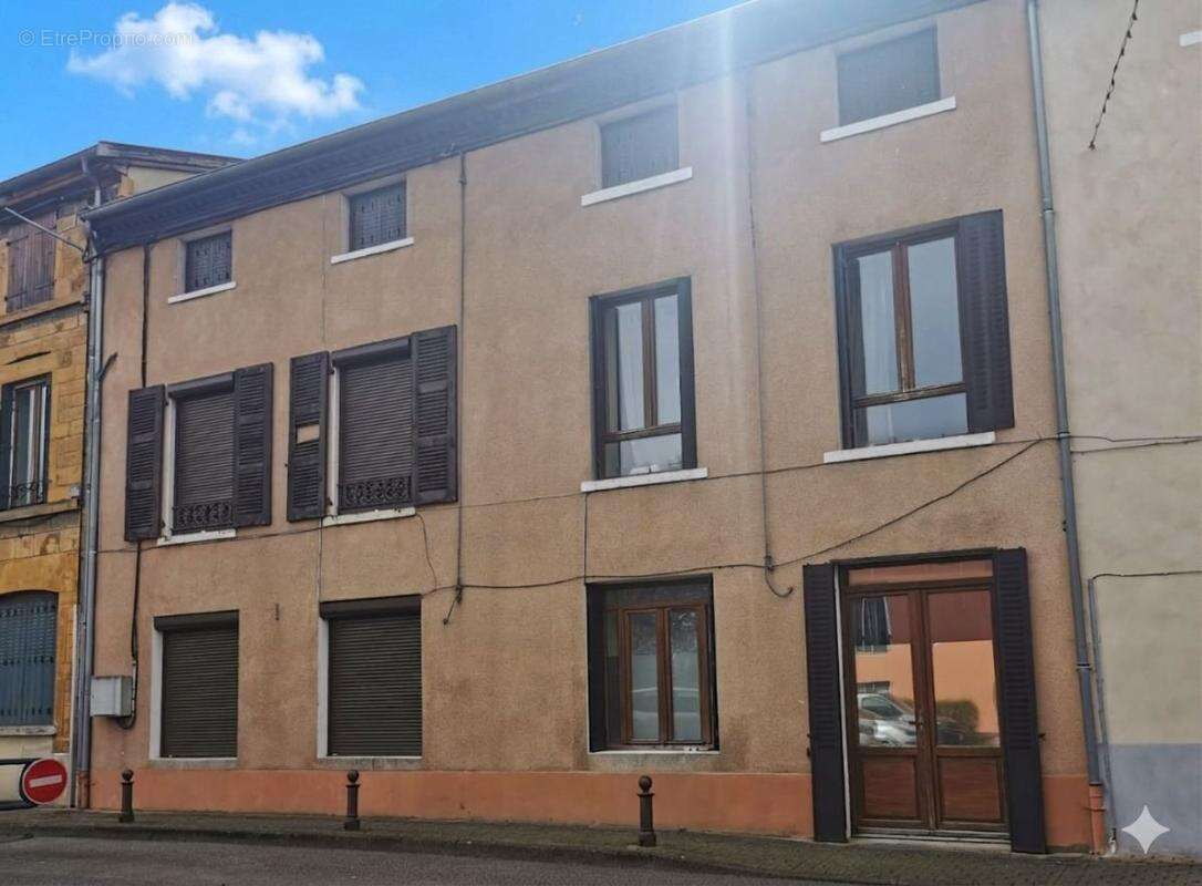 Appartement à SAIN-BEL