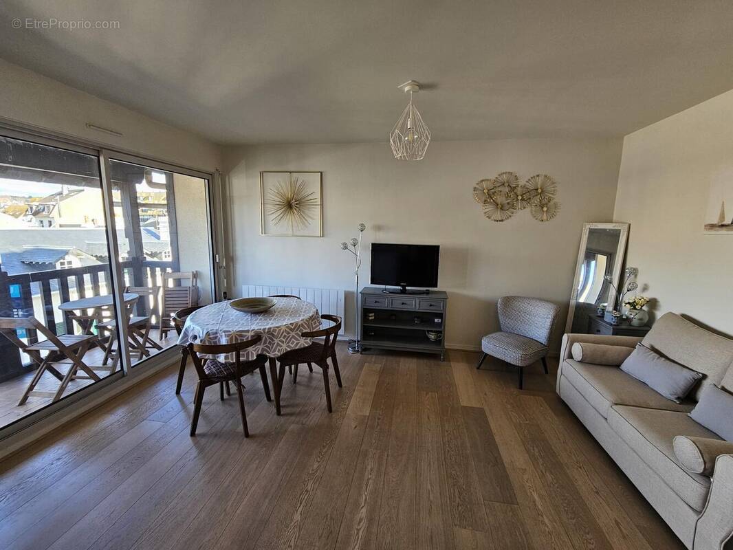 Appartement à DEAUVILLE