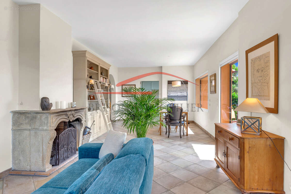 Maison à LA COLLE-SUR-LOUP