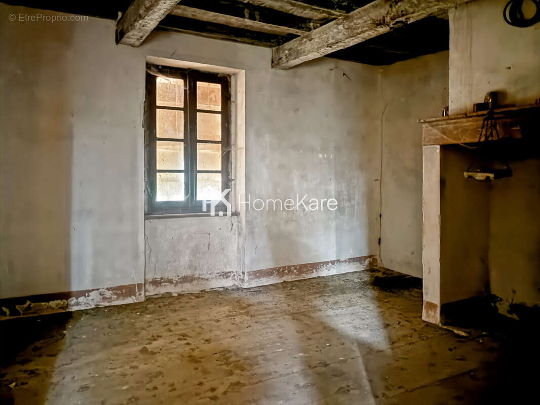 Maison à MONTESQUIEU-VOLVESTRE