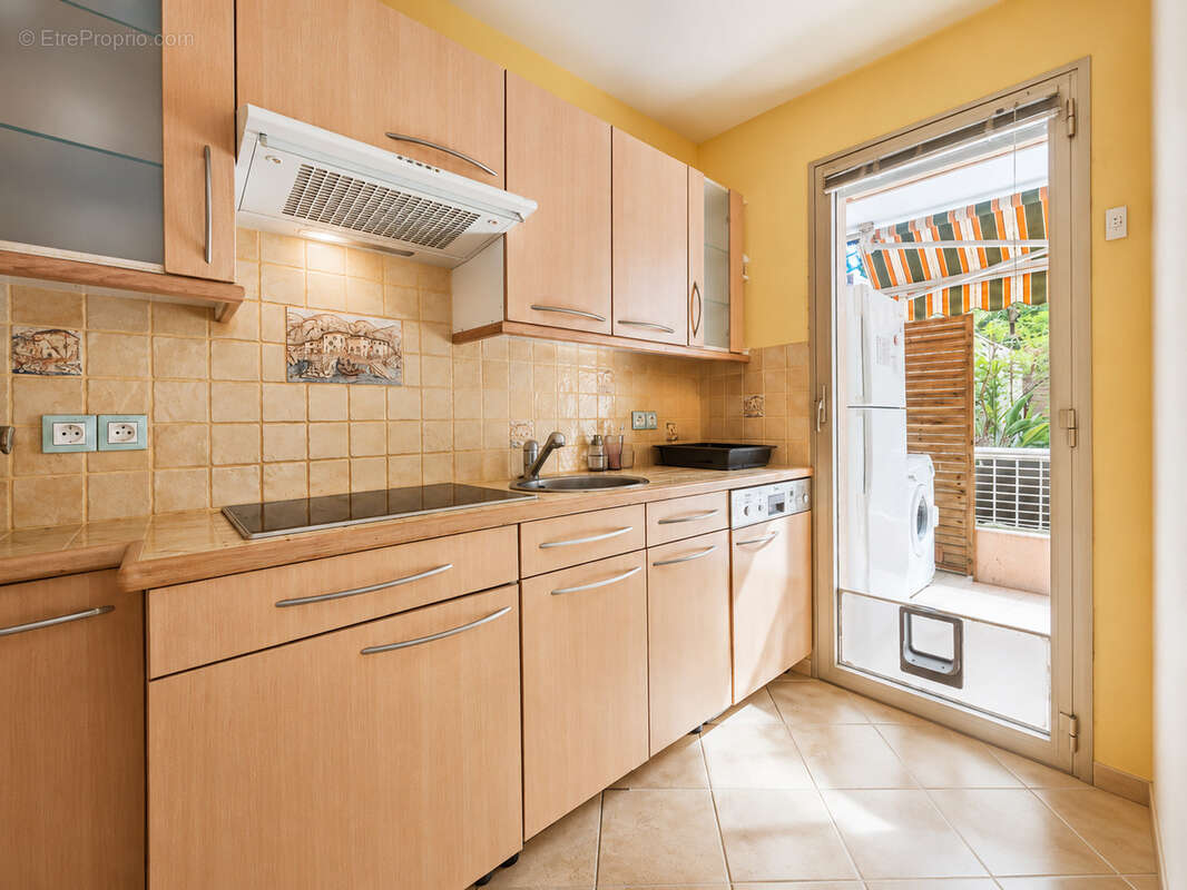Appartement à ROQUEBRUNE-CAP-MARTIN