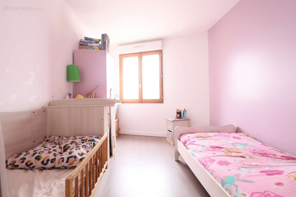 À vendre  4 pièces avec terrasse  dernier étage  saint-denis - photo 7