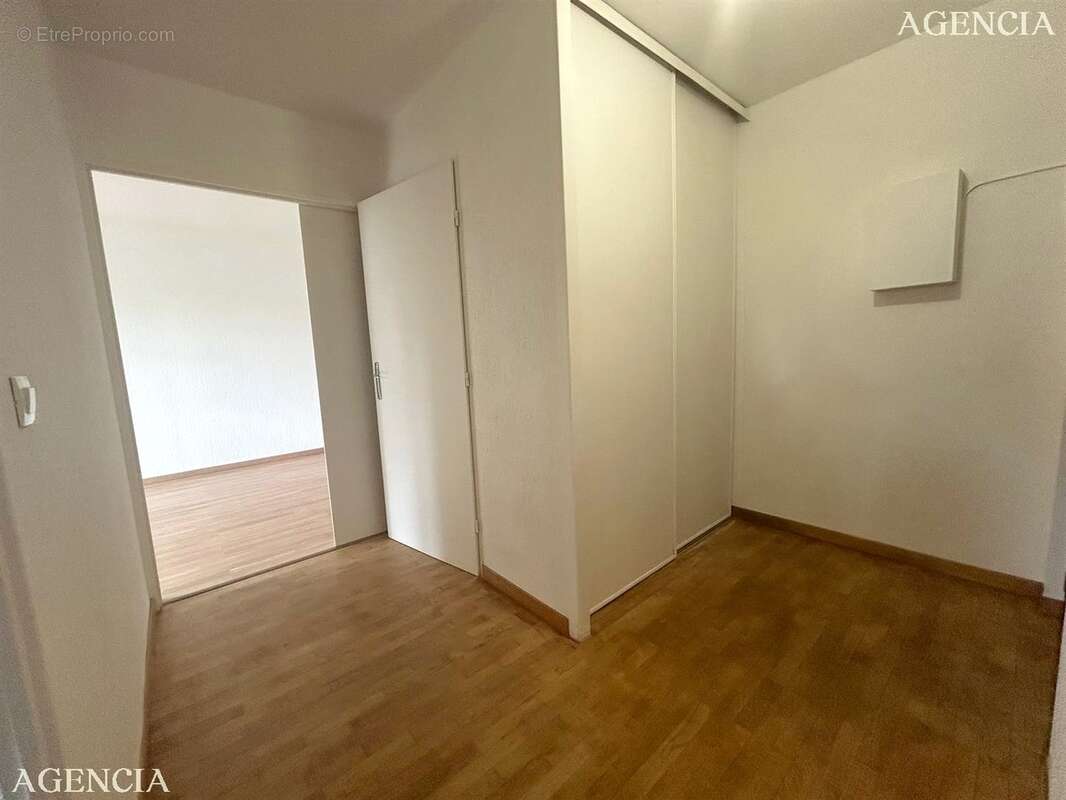 Appartement à PONTAULT-COMBAULT