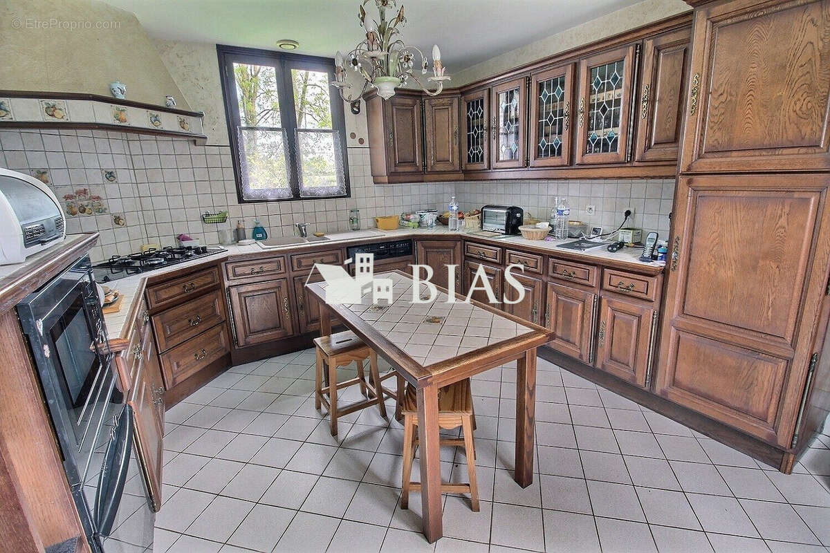 Maison à LA FEUILLIE