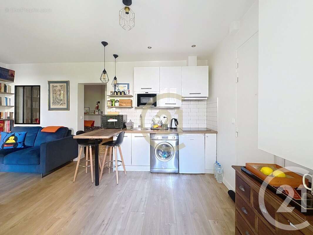 Appartement à PARIS-12E