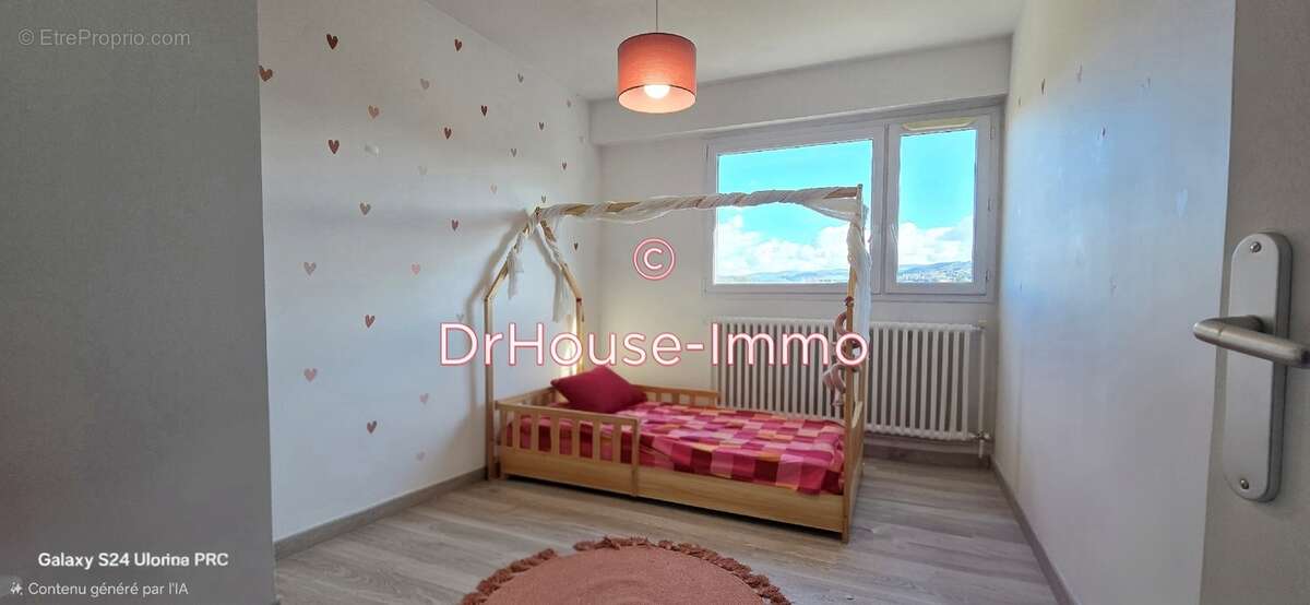 Appartement à FRAISSES