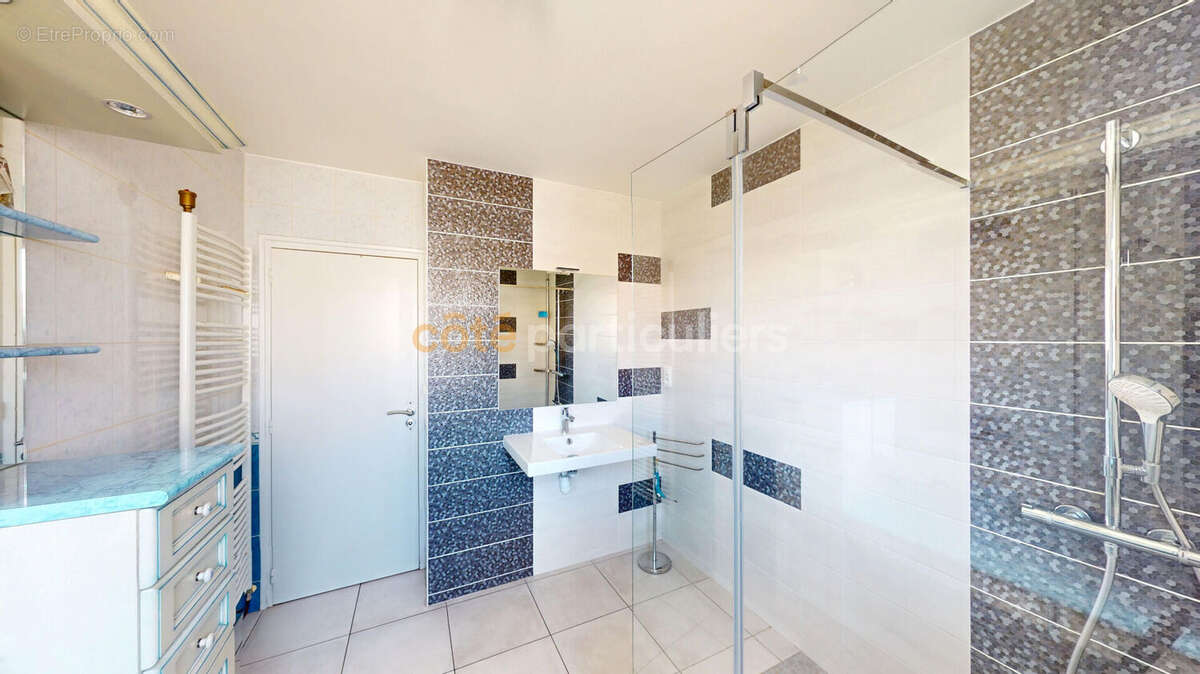 Une maison où confort et praticité se rencontrent ! - photo 10