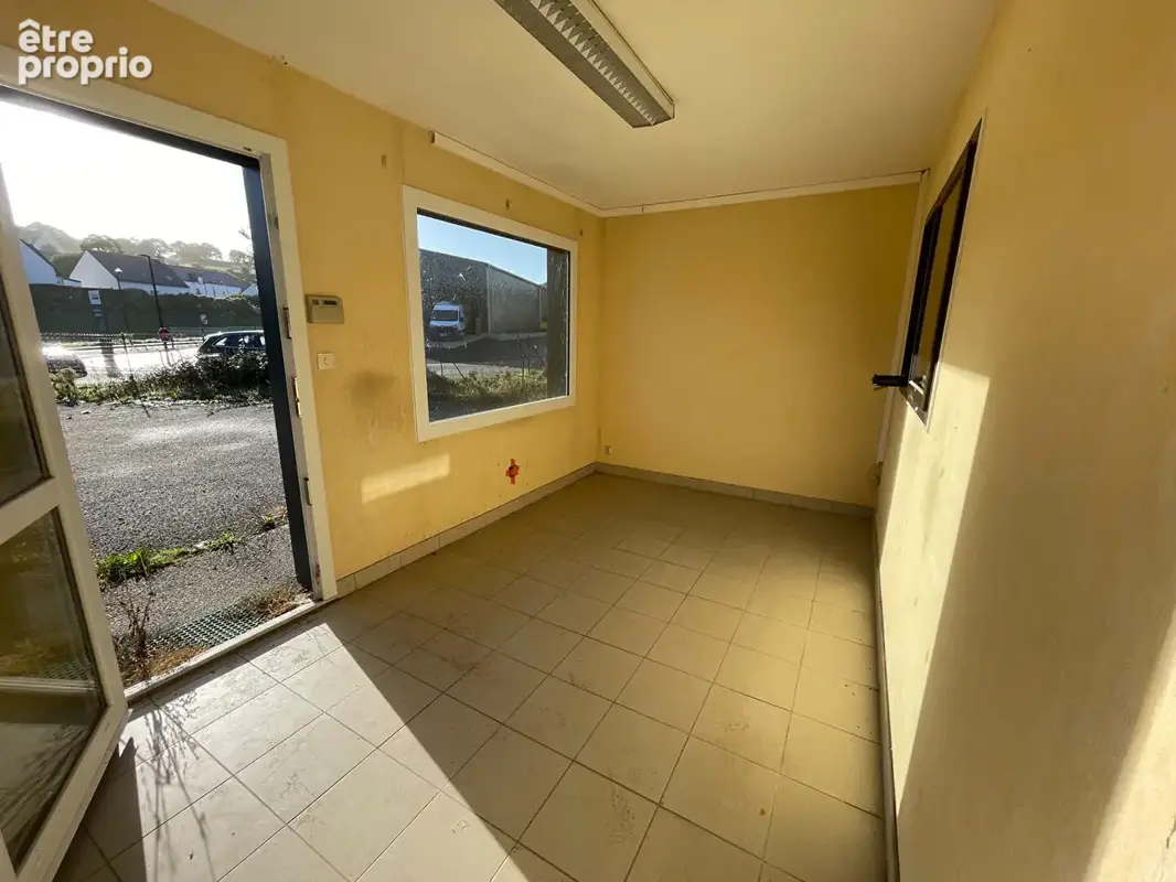 Local artisanal d'activité - saint-yvi 450 m2 - photo 16