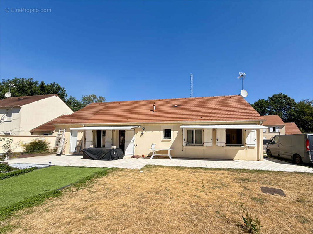 Maison Dammarie Les Lys 5 pièce(s) 105 m2 - photo 12